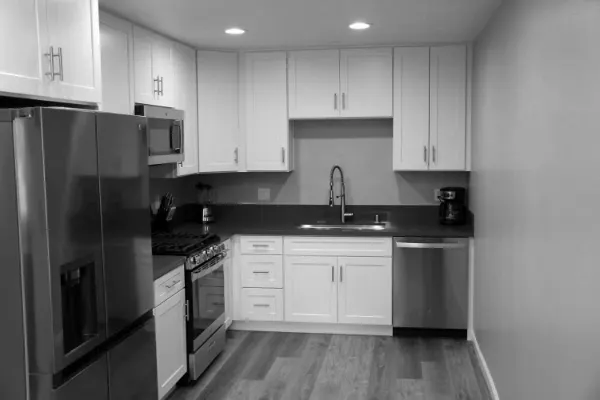Blackburn Recovery sober living home in Mar Vista, photo 17