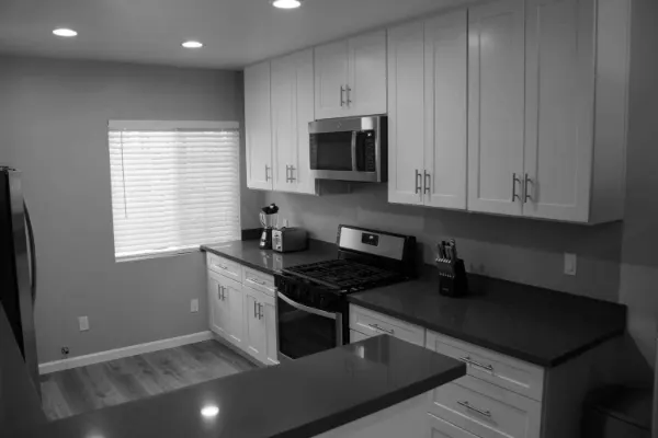 Blackburn Recovery sober living home in Mar Vista, photo 43