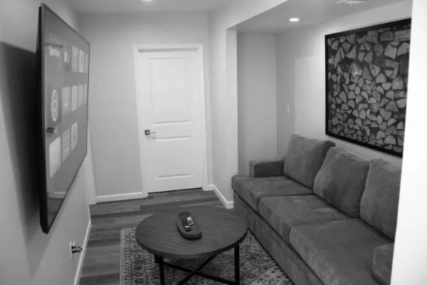 Blackburn Recovery sober living home in Mar Vista, photo 48